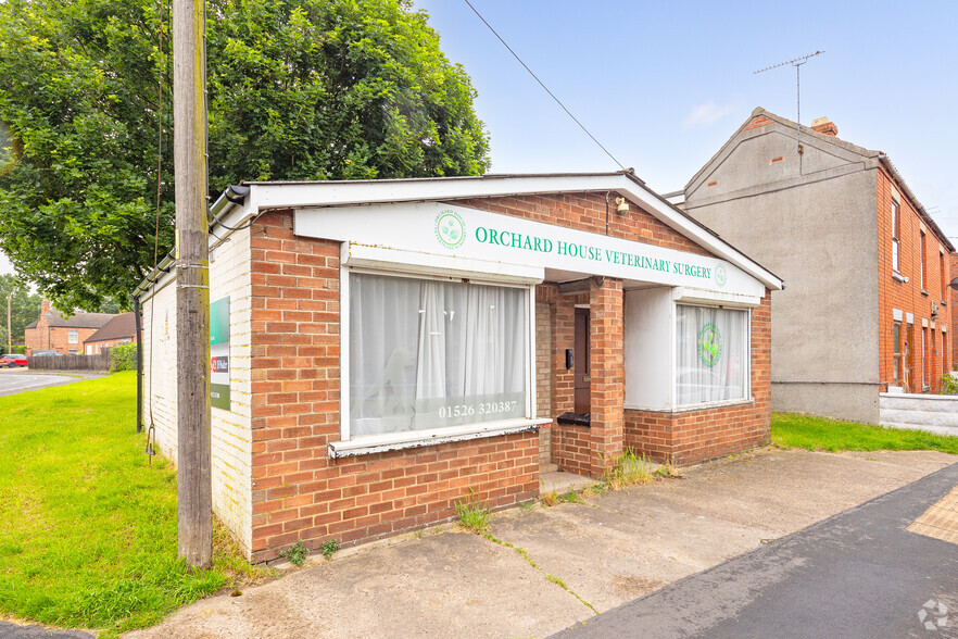 85-87 High St, Ruskington for lease - Building Photo - Image 1 of 4