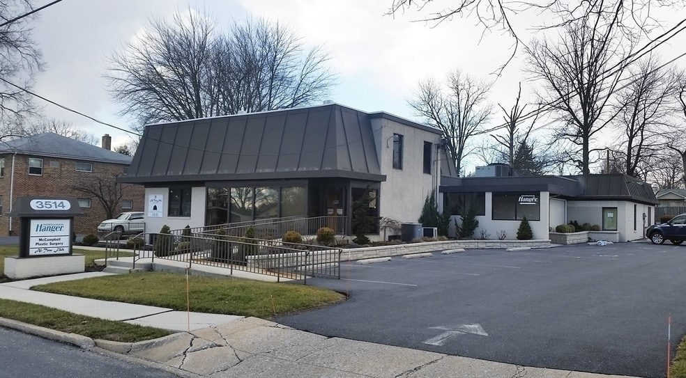 3514 Trindle Rd, Camp Hill, PA 17011