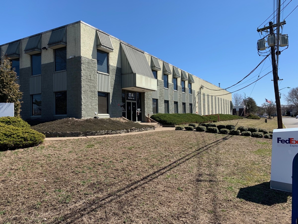 114 Clinton Rd, Fairfield, NJ 07004