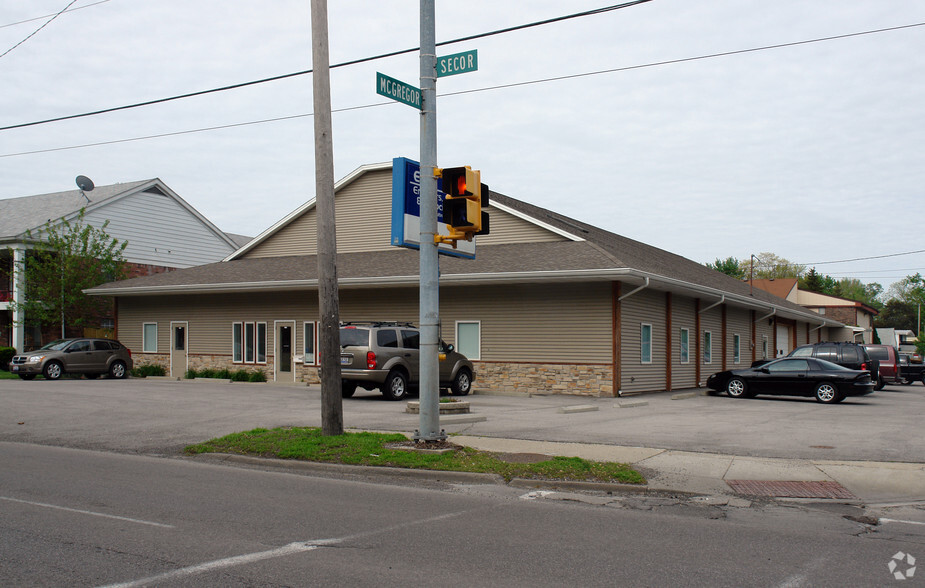 5353 Secor Rd, Toledo, OH for sale - Building Photo - Image 1 of 1