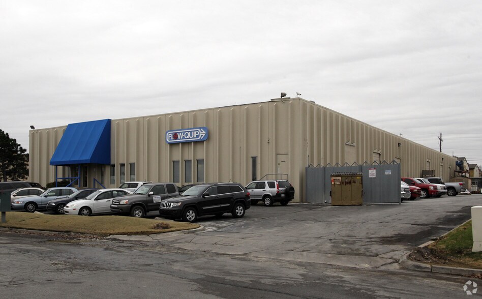 7440 E 46th Pl, Tulsa, OK for sale - Primary Photo - Image 1 of 1