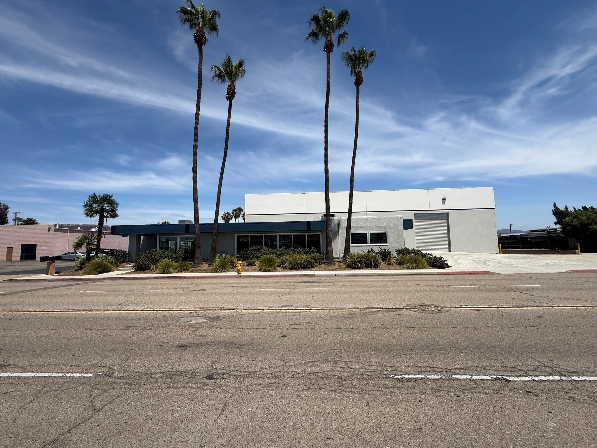 1545-1575 Pioneer Way, El Cajon, CA for lease Interior Photo- Image 1 of 11