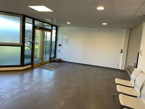 Flex in Le Mesnil-Amelot for lease Interior Photo- Image 2 of 9