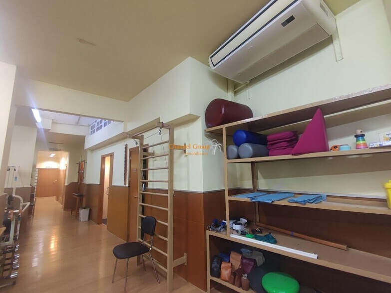 Retail in Elche, Alicante for lease - Building Photo - Image 2 of 10