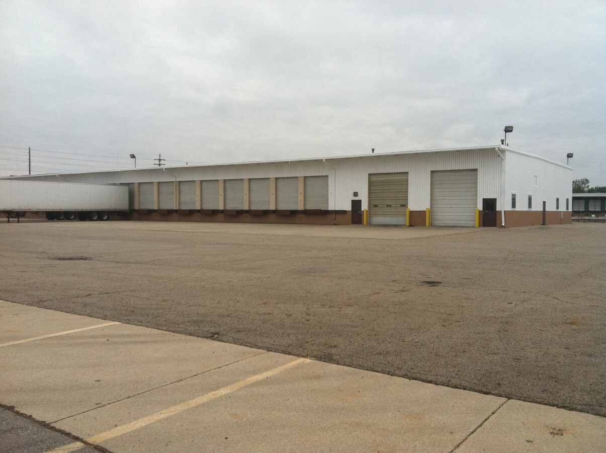 1000 Frank Rd, Columbus, OH 43223