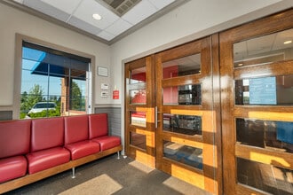 224 S River Rd, Bedford, NH for lease Interior Photo- Image 1 of 7