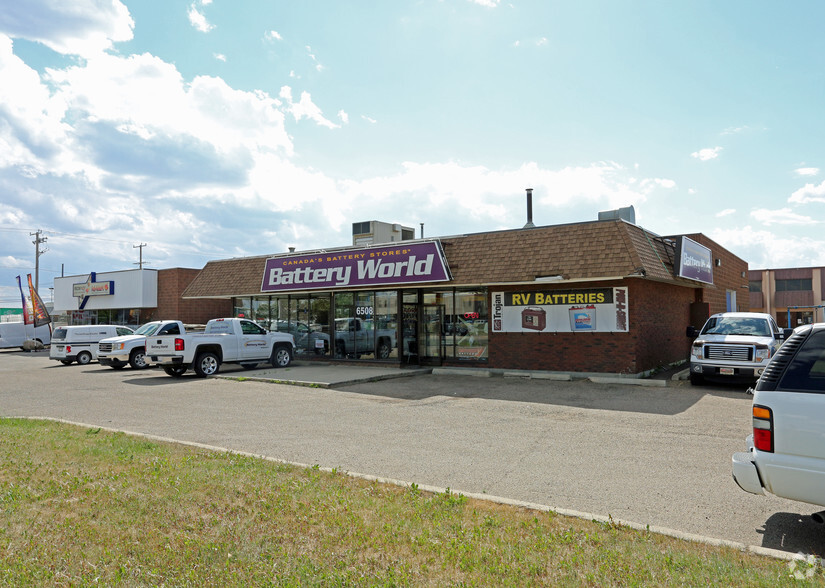 6504 75 St NW, Edmonton, AB for sale - Building Photo - Image 3 of 6