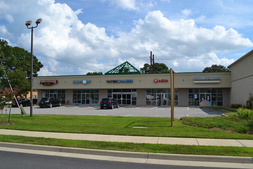 1577 Laskin Rd, Virginia Beach, VA for lease - Building Photo - Image 2 of 3