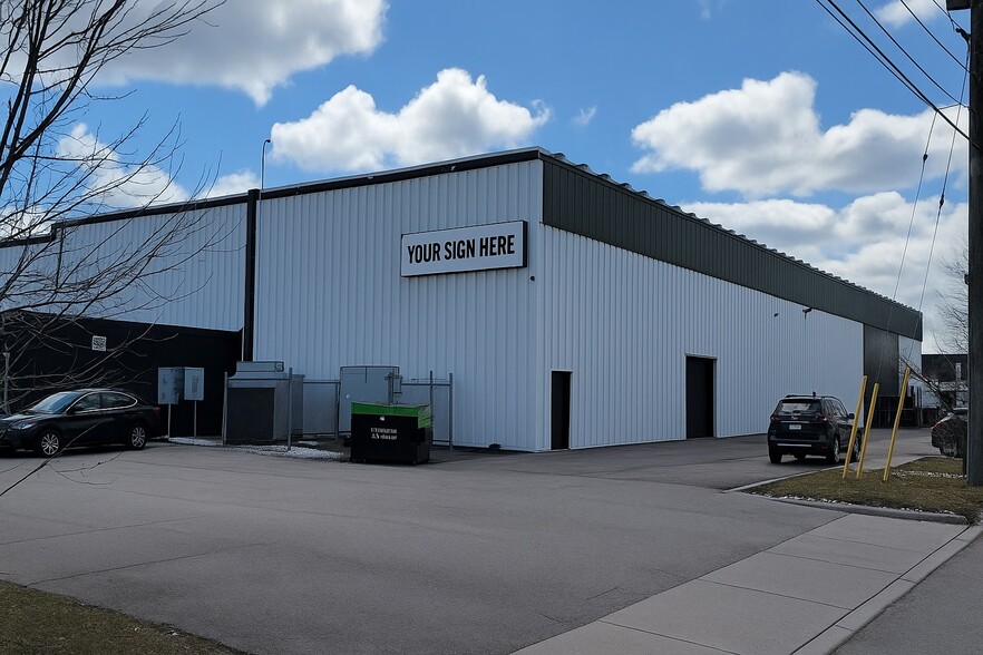 5900 Thorold Stone Rd, Niagara Falls, ON for lease - Building Photo - Image 1 of 3
