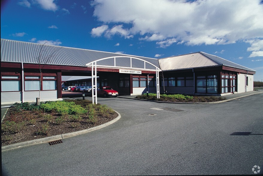 Claymore Dr, Bridge Of Don for sale - Primary Photo - Image 1 of 1