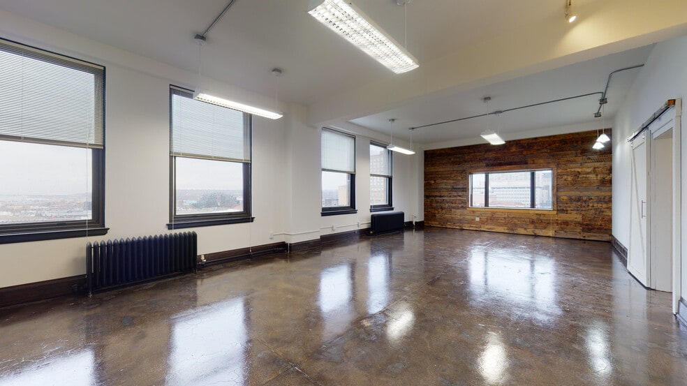 275 4th St E, Saint Paul, MN for lease - Matterport 3D Scan - Image 3 of 15