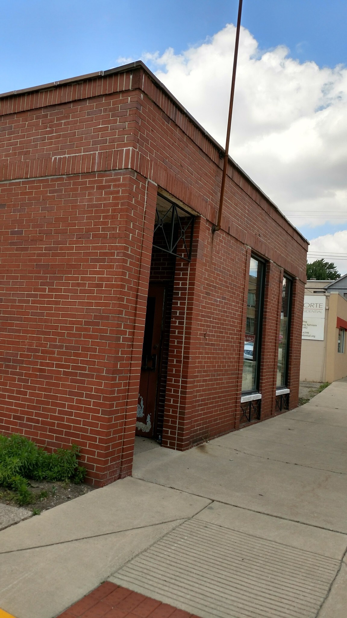 701 N Huntington St, Syracuse, IN for sale Other- Image 1 of 1