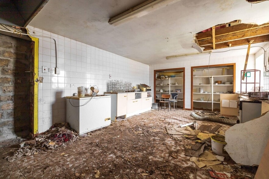 52 High St, Fraserburgh for sale - Interior Photo - Image 3 of 10