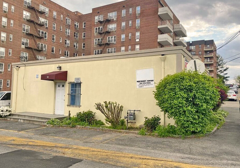 54 Yonkers Ave, Yonkers, NY for sale - Building Photo - Image 1 of 1