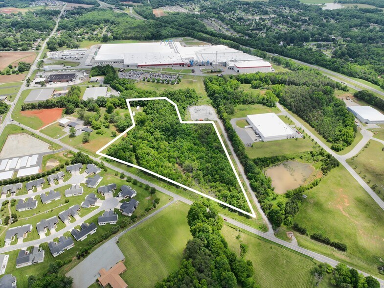 Old Raleigh Rd, Thomasville, NC for sale - Aerial - Image 2 of 11