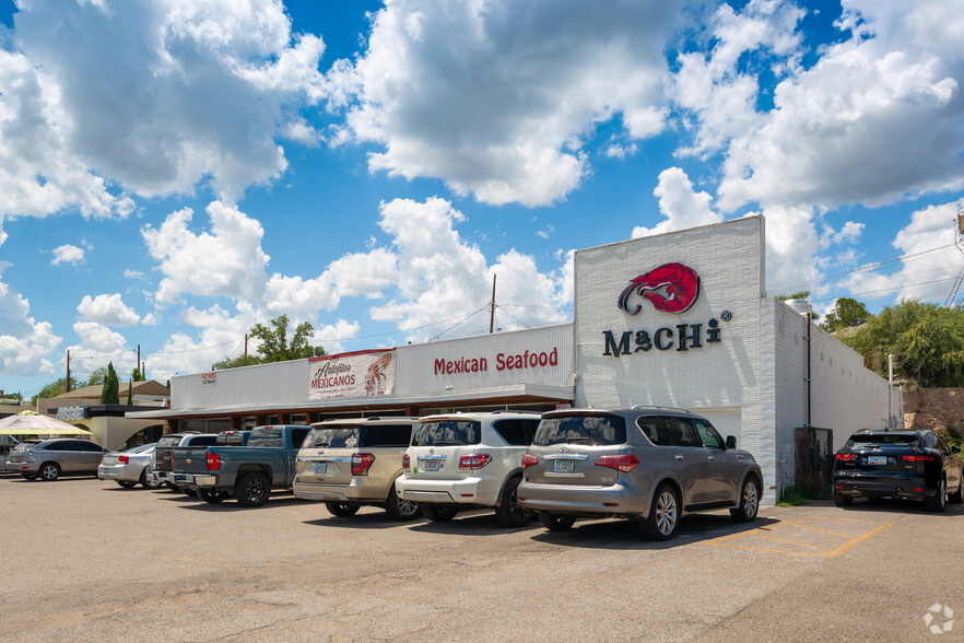 557 N Grand Ave, Nogales, AZ for sale - Primary Photo - Image 1 of 1