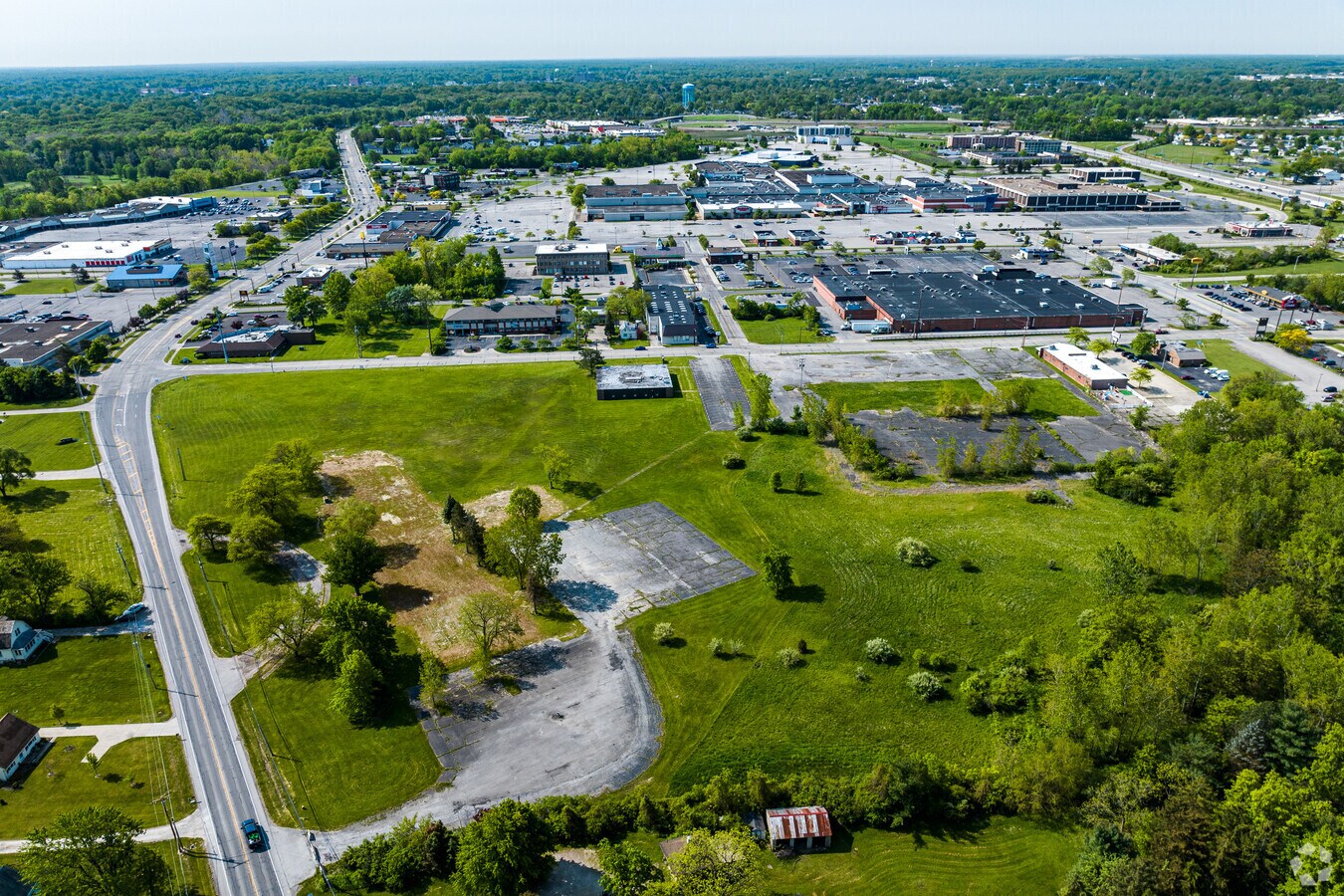 441 Griswold Rd, Elyria, OH 44035 Development Opportunity