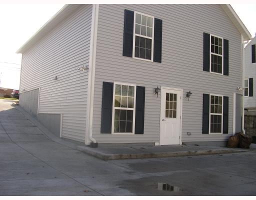 1107 Pontiac Ave, Cranston, RI for sale - Building Photo - Image 1 of 1