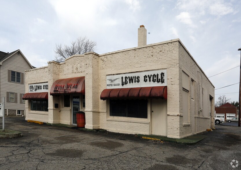 122 W Jefferson St, Tipton, IN for sale - Primary Photo - Image 1 of 1