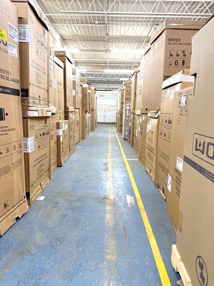 5222-5232 Tractor Rd, Toledo, OH for lease - Interior Photo - Image 3 of 6