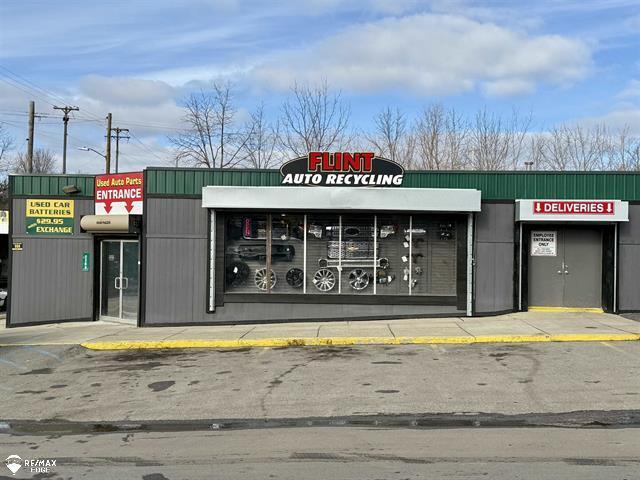 2309 Fenton Rd, Flint, MI for sale Primary Photo- Image 1 of 1