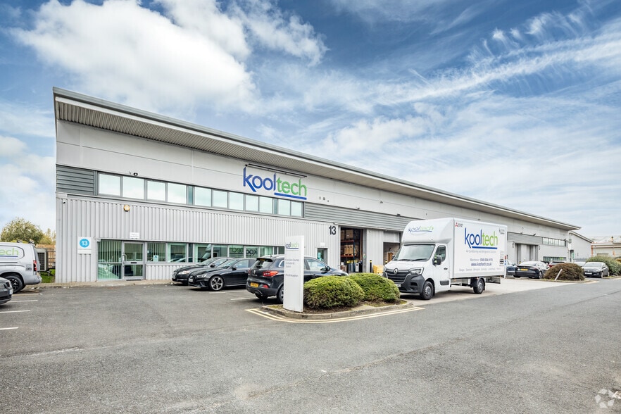 Wheel Forge Way, Manchester for lease - Building Photo - Image 3 of 3