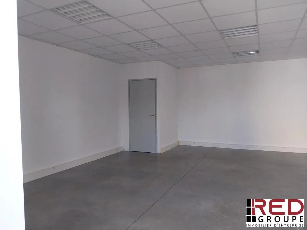 Office in Éguilles for sale Interior Photo- Image 1 of 6