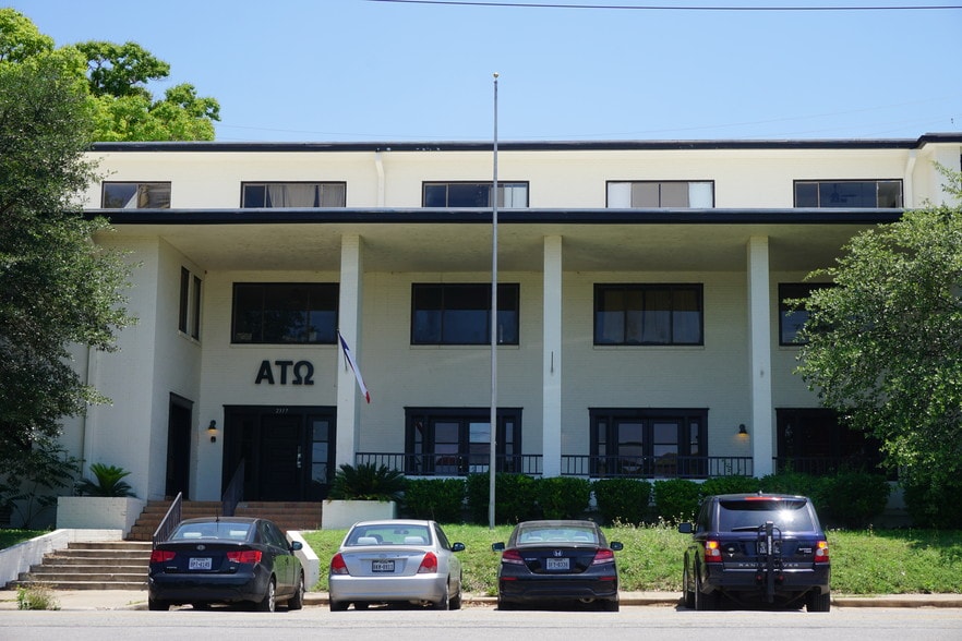 2317 Shoal Creek Blvd, Austin, TX 78705