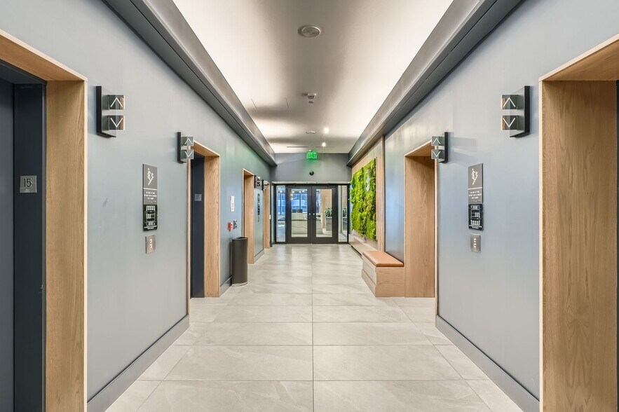 1099 18th St, Denver, CO for lease - Building Photo - Image 3 of 64