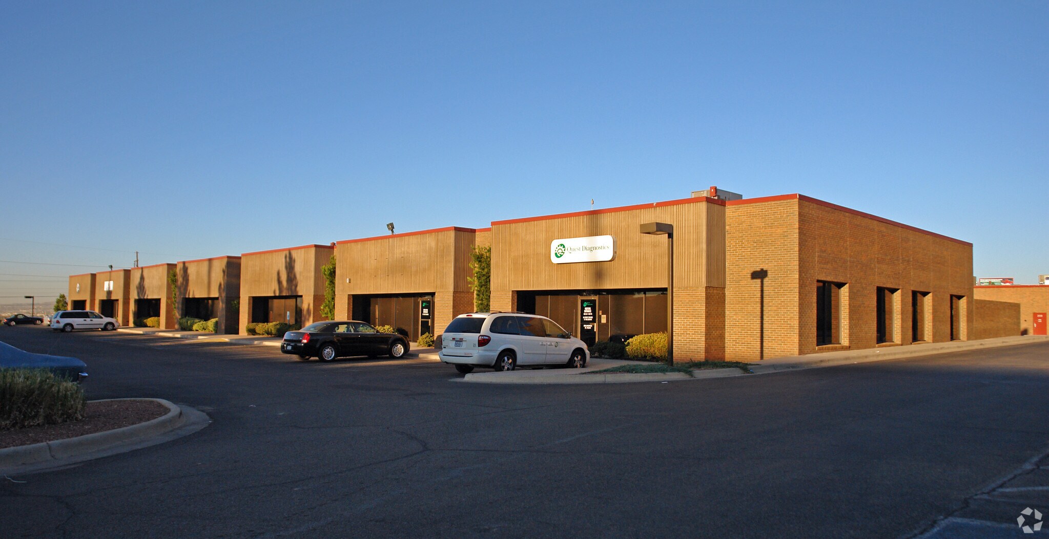 Total Care West El Paso Texas 10737 W Gateway Blvd, El Paso, TX 79935 - Gateway Business Center | LoopNet