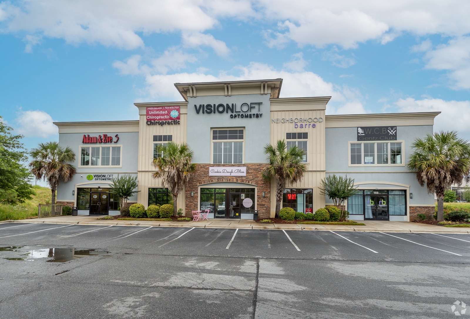 8415 Pit Stop Ct, Concord, NC for lease Primary Photo- Image 1 of 4