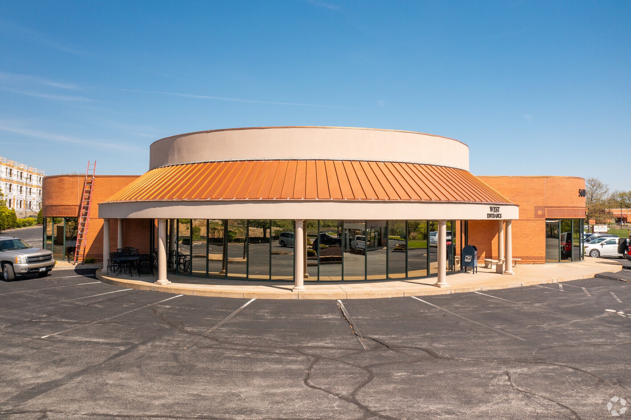 5600 Mexico Rd, Saint Peters, MO 63376 Executive Centre I