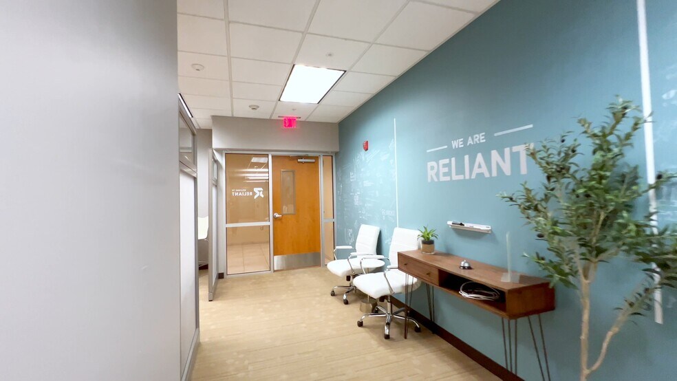 11002 Lake Hart Dr, Orlando, FL for lease - Commercial Listing Video - Image 2 of 74