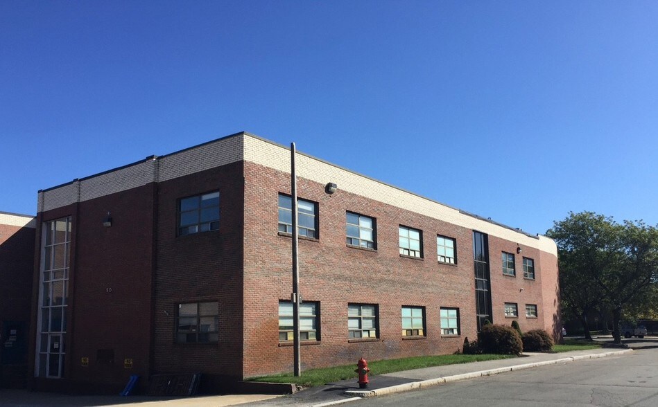 50 Crystal St, Malden, MA for sale - Primary Photo - Image 1 of 1