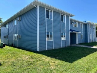 More details for 411-415 S Henry St, Pierre, SD - Multifamily for Sale