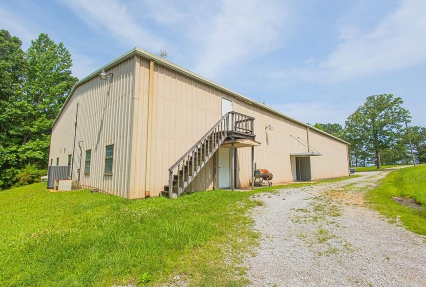 1689 Southwood Dr, Iuka, MS for sale - Building Photo - Image 3 of 8