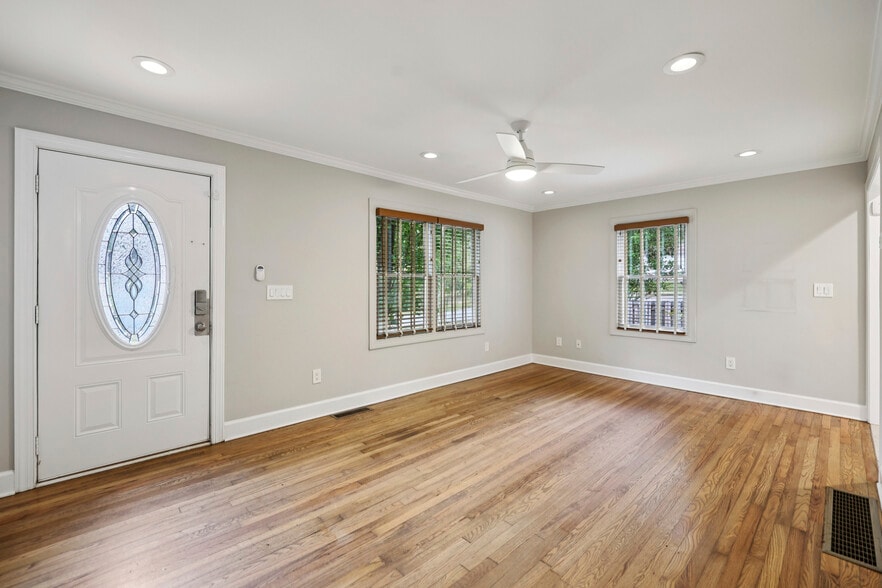 1952 Wingate Rd, Chamblee, GA for sale - Building Photo - Image 3 of 23