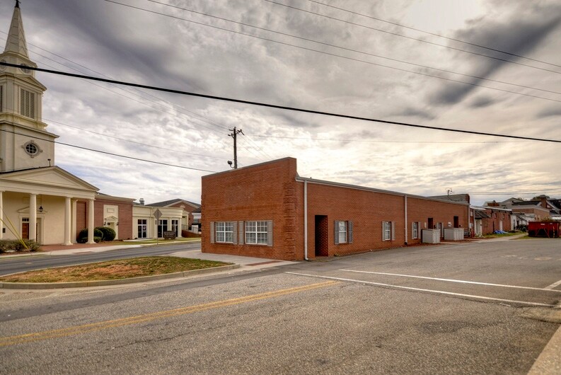 163 Dalton St, Ellijay, GA for sale Building Photo- Image 1 of 1