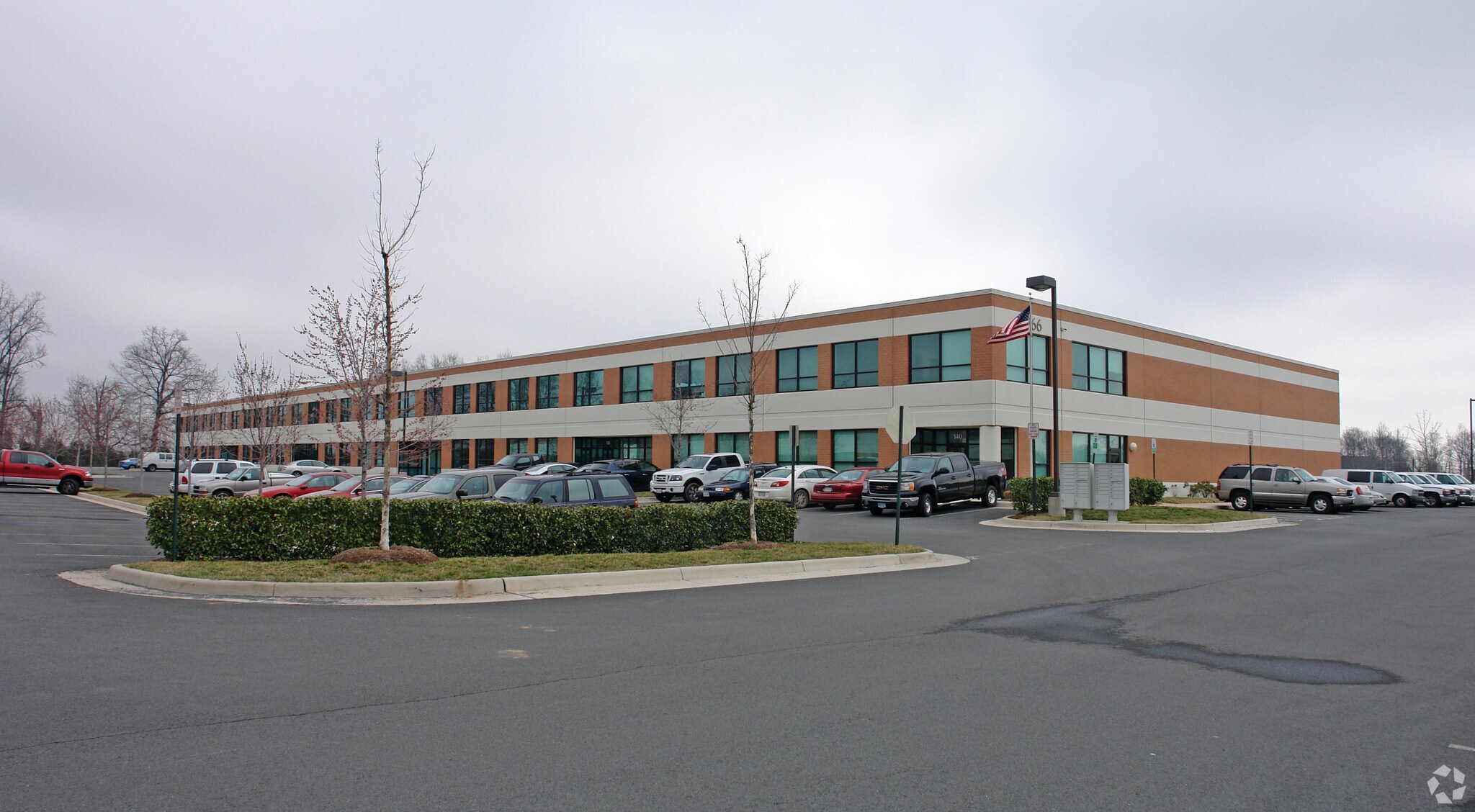 43766 Trade Center Pl, Sterling, VA for sale Primary Photo- Image 1 of 5