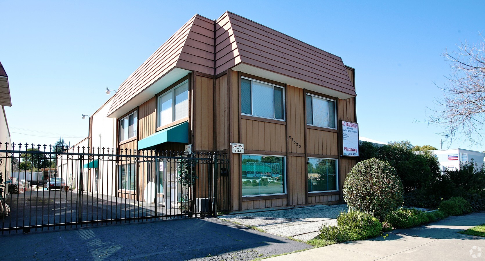 37525 Glenmoor Dr, Fremont, CA 94536