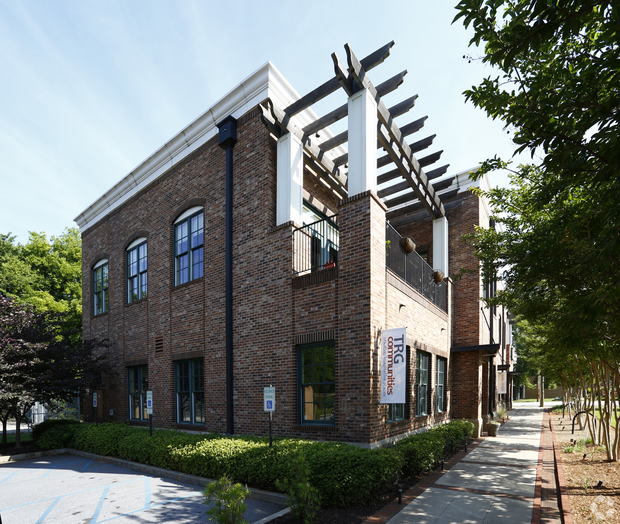 607 Pendleton St, Greenville, SC for lease Primary Photo- Image 1 of 28