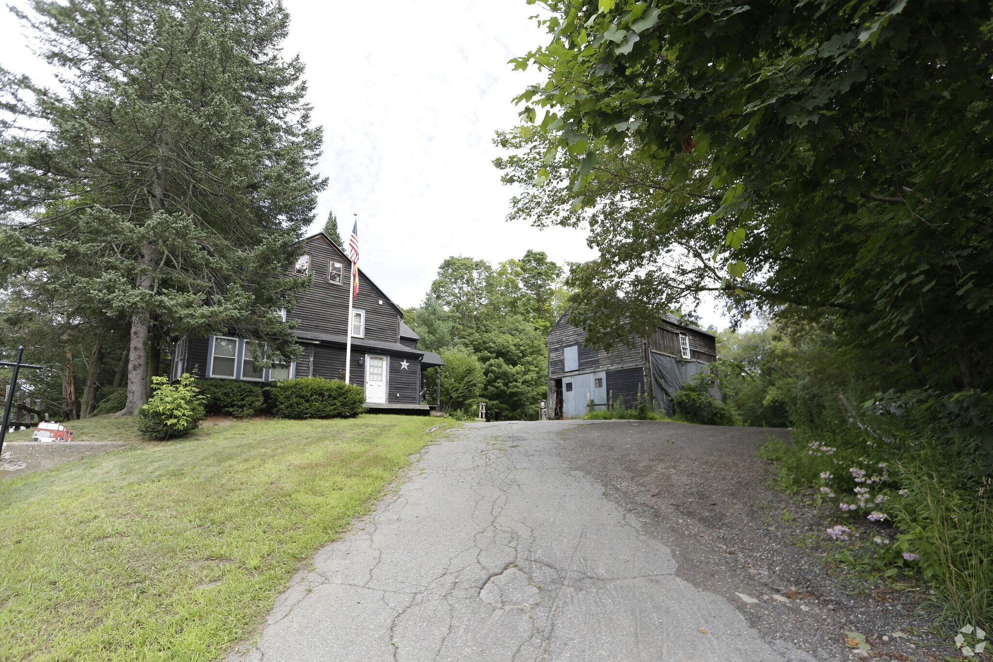 85 E Main St, Merrimac, MA for sale Primary Photo- Image 1 of 1