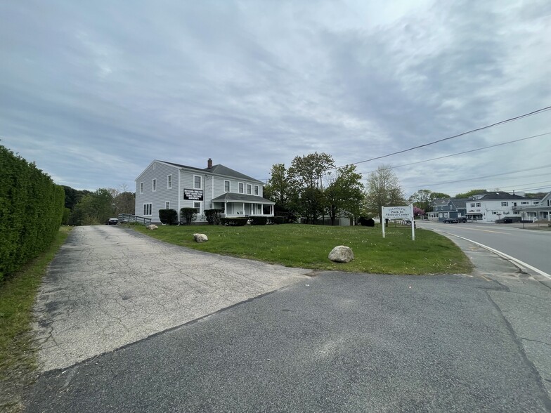 309 Teaticket Hwy, Teaticket, MA for lease - Building Photo - Image 2 of 2