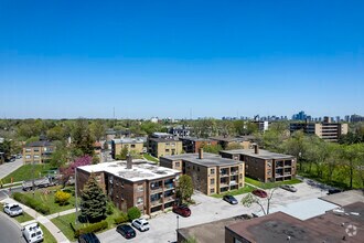 27 Hotspur Rd, Toronto, ON - AERIAL  map view - Image1