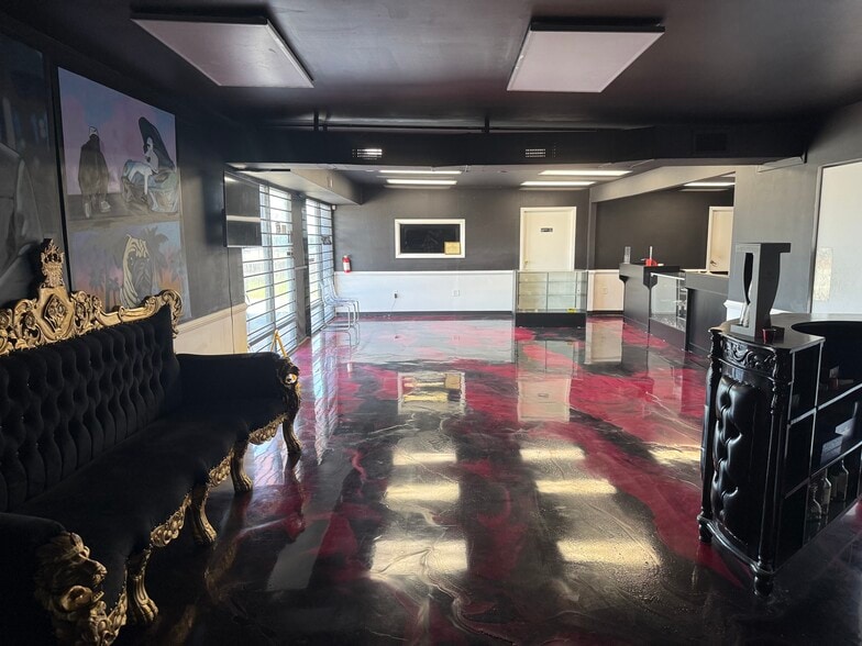 673 W Pipeline Rd, Hurst, TX for lease - Building Photo - Image 3 of 8