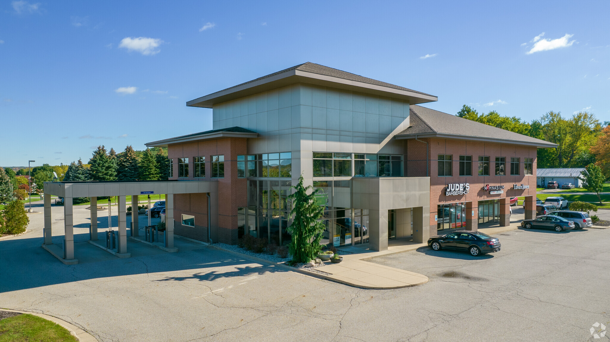 5020 Beltline Ave NE, Grand Rapids, MI for lease Primary Photo- Image 1 of 5