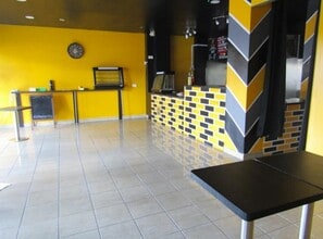 45-61 Jackson Rd, Clacton On Sea for lease Interior Photo- Image 2 of 5