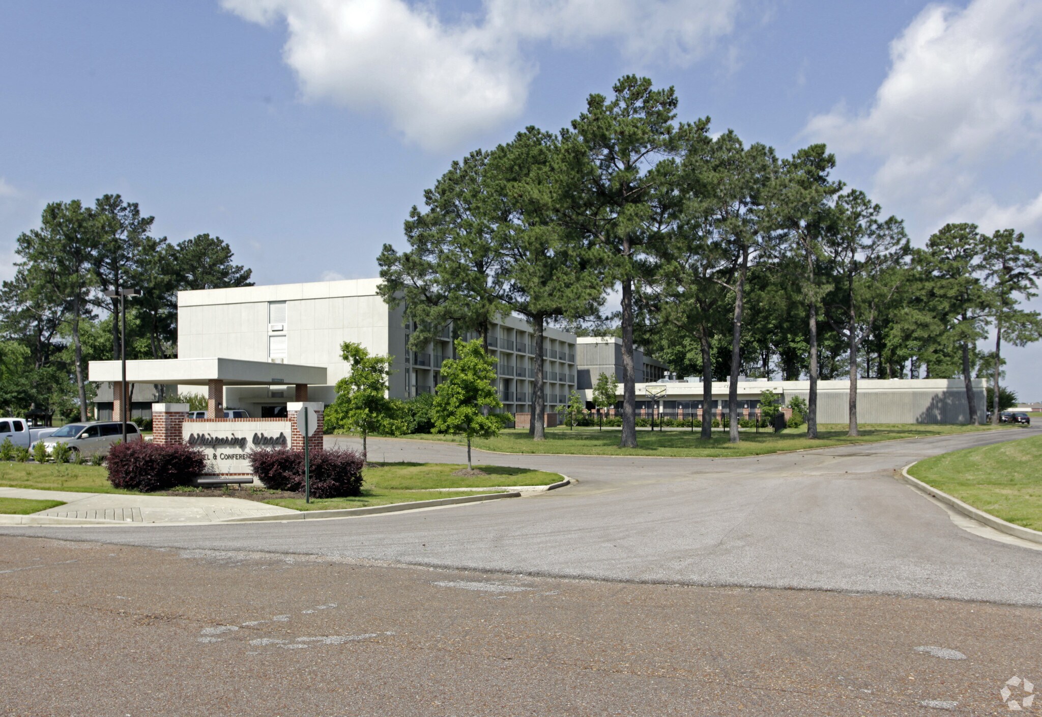 7300 Hacks Cross Rd, Olive Branch, MS for sale Primary Photo- Image 1 of 1