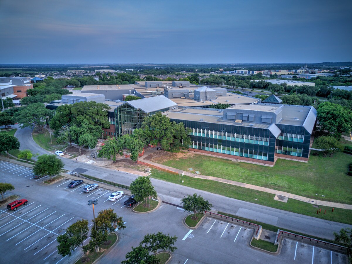 6800 Burleson Rd, Austin, TX 78744