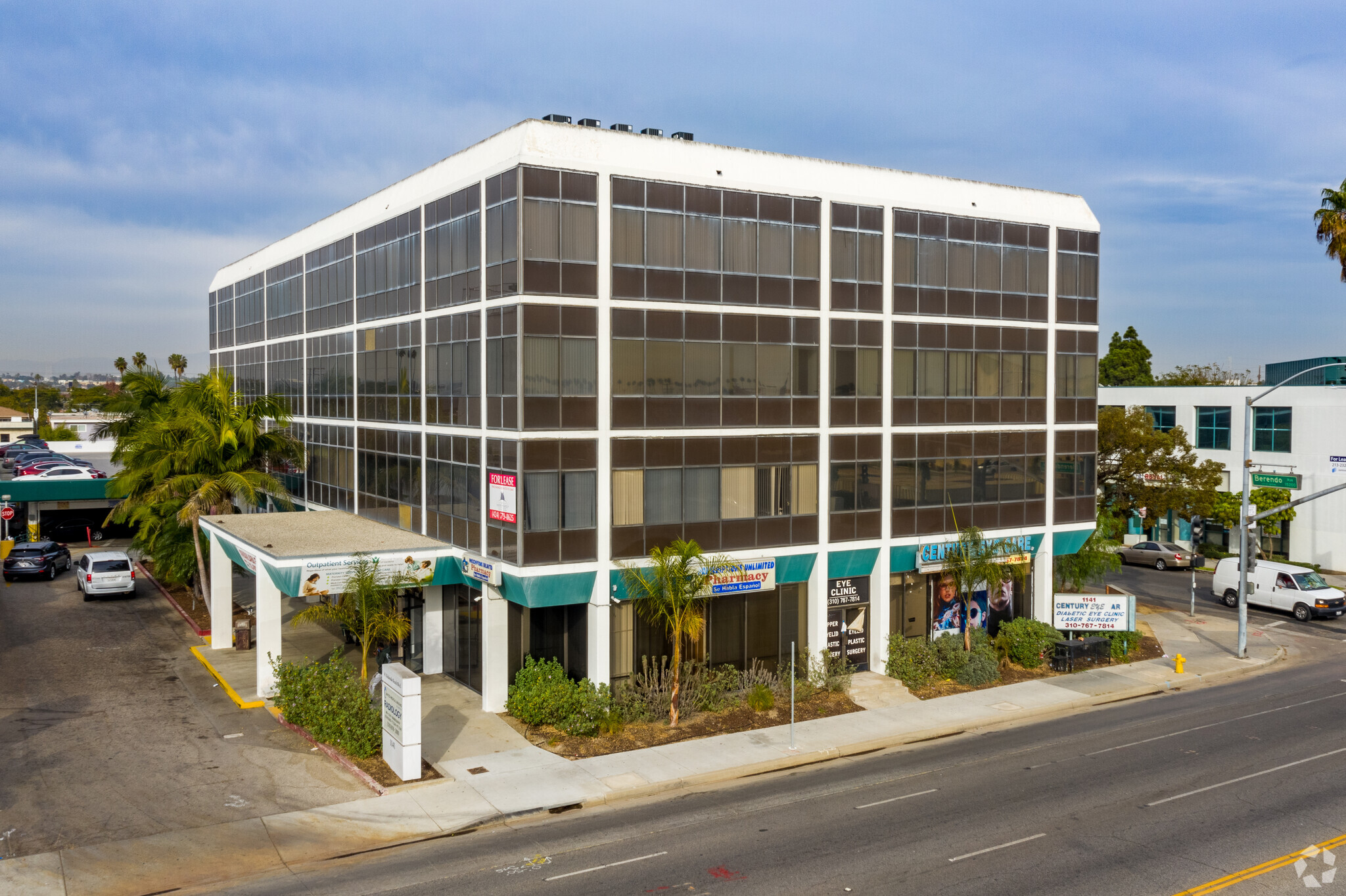 1141 W Redondo Beach Blvd, Gardena, CA for lease Building Photo- Image 1 of 9